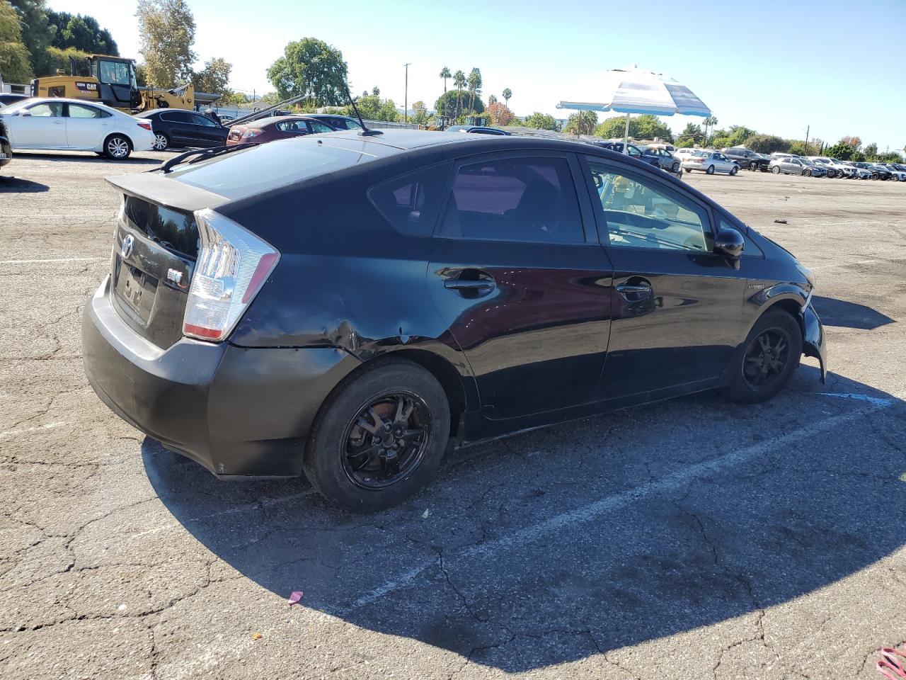 2010 Toyota Prius Iv - Фото 3