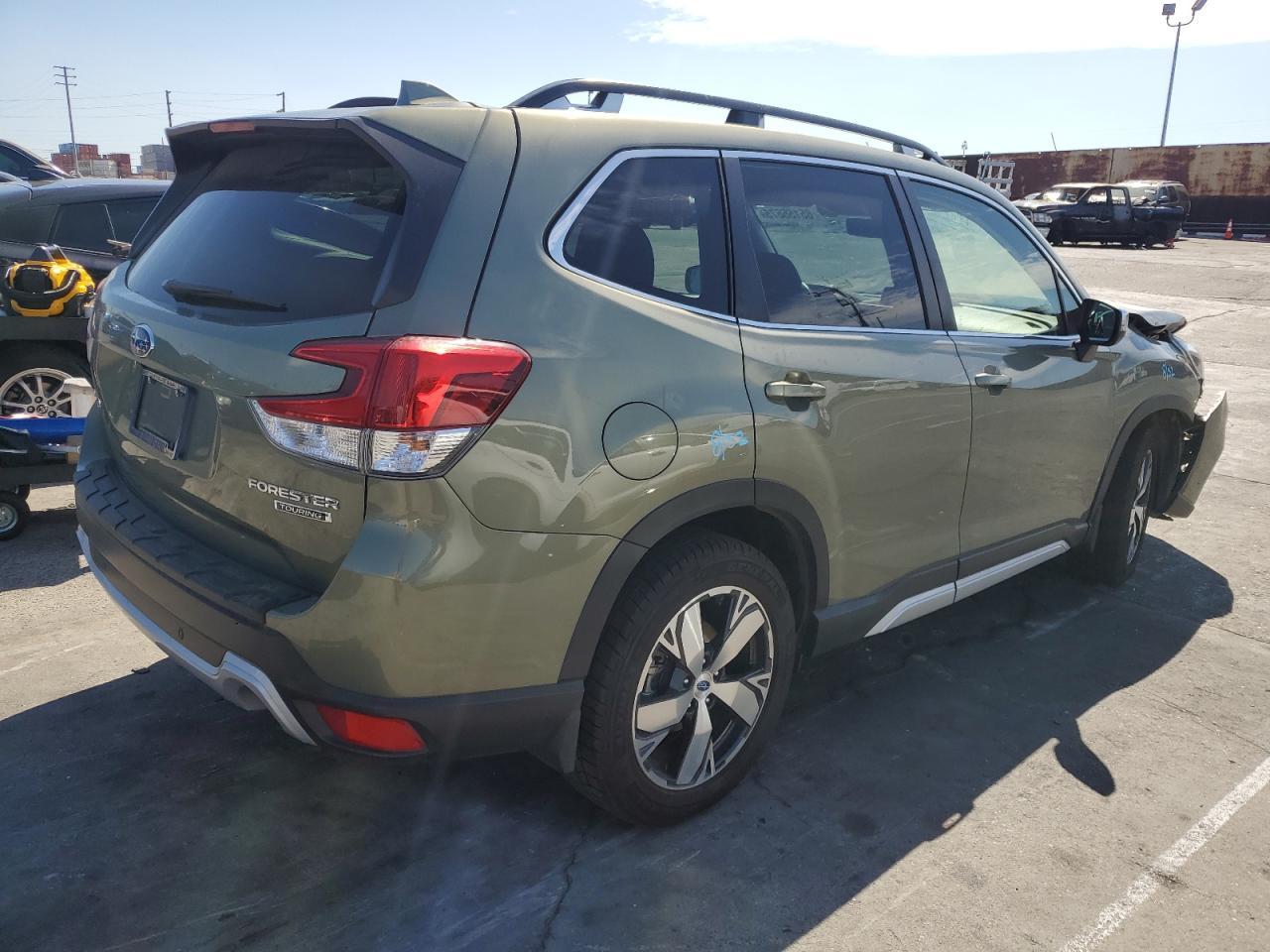 2020 Subaru Forester Touring - Image 3