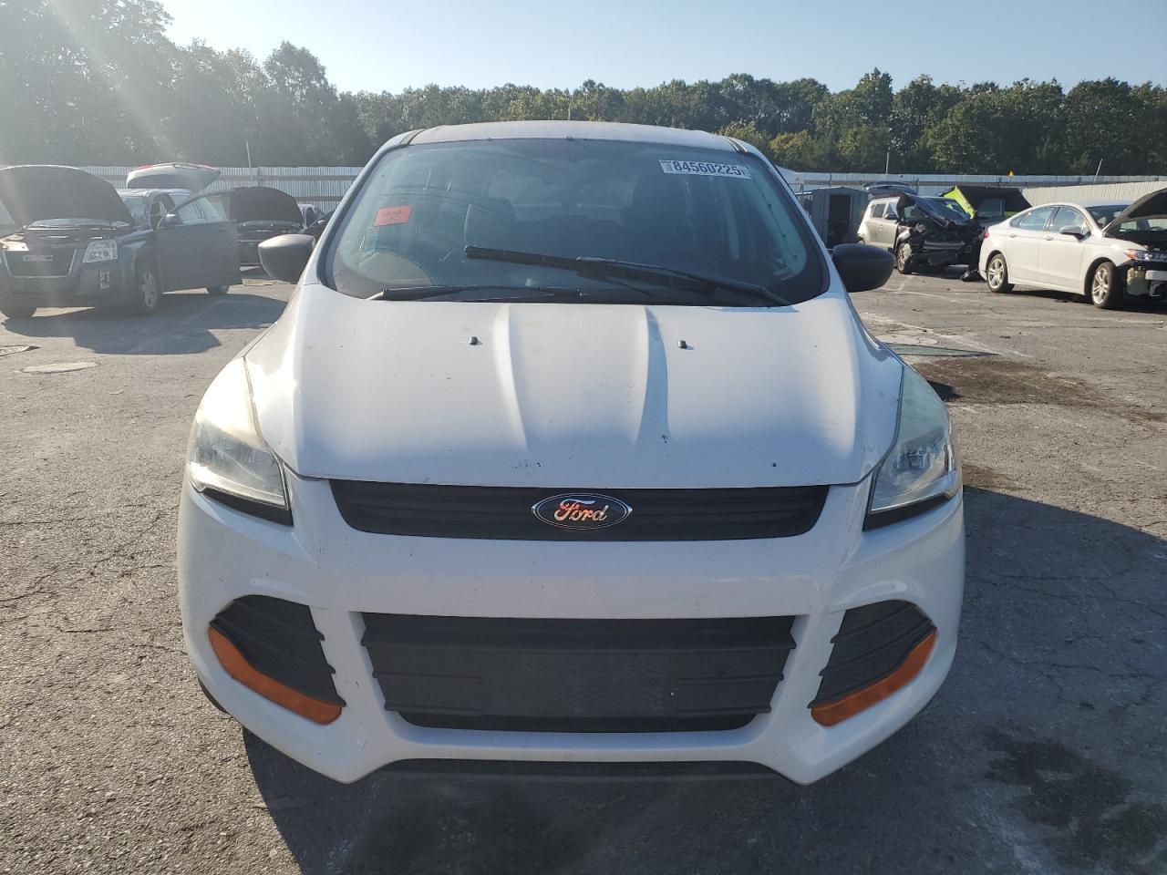 2014 Ford Escape S - Фото 5