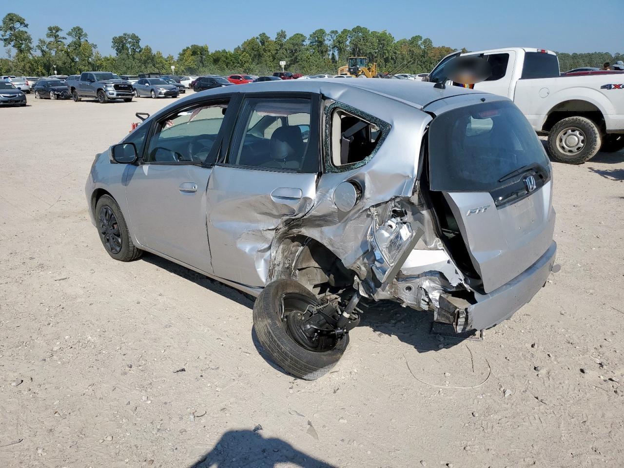 2013 Honda Fit - Фото 2