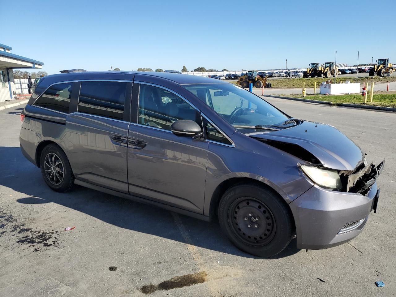 2015 Honda Odyssey Lx - Фото 4