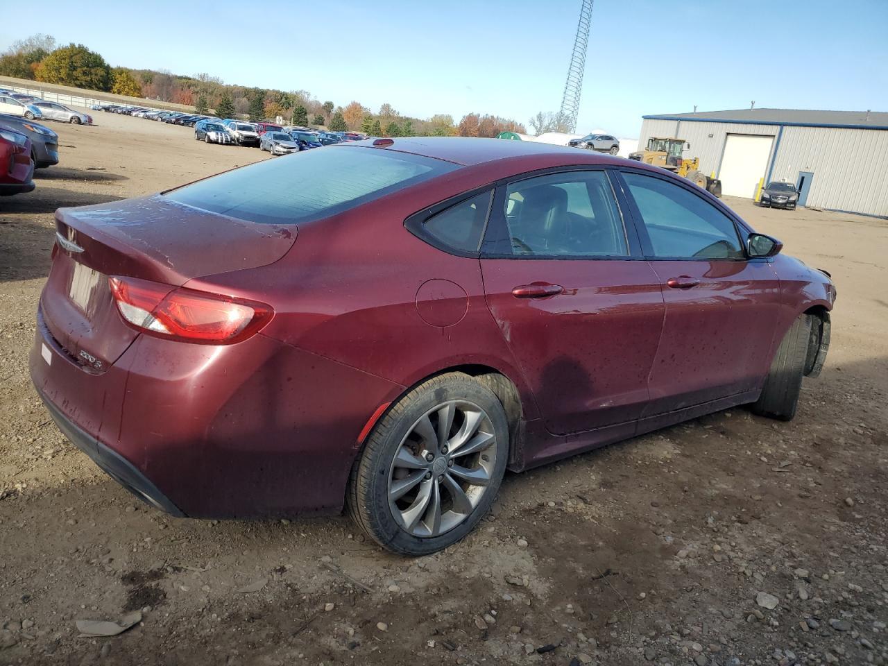 2015 Chrysler 200 S - Фото 3