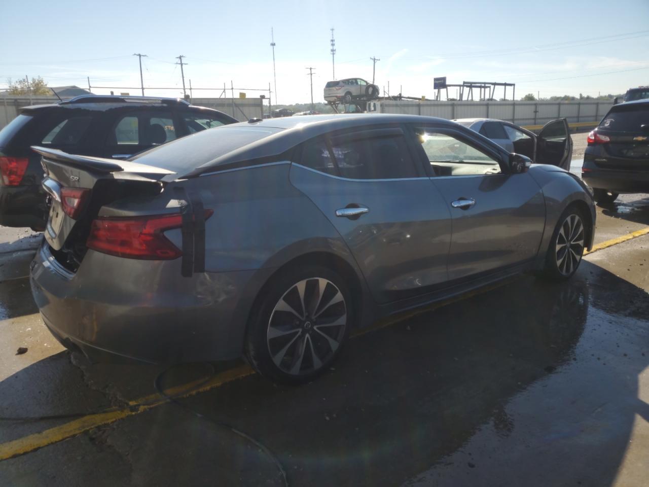 2016 Nissan Maxima 3.5S - Image 3