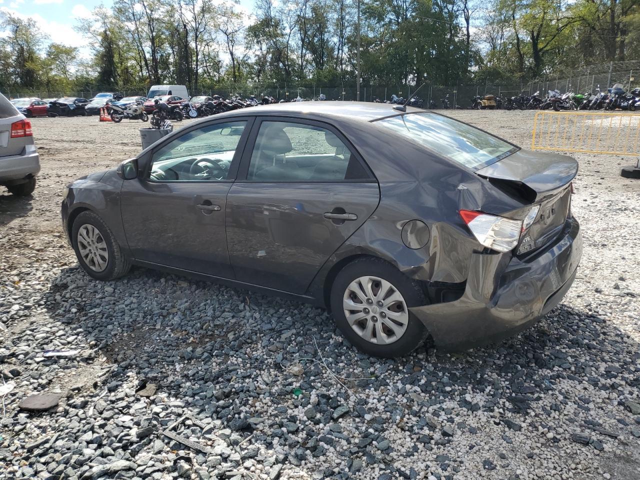 2012 Kia Forte Ex - Image 2
