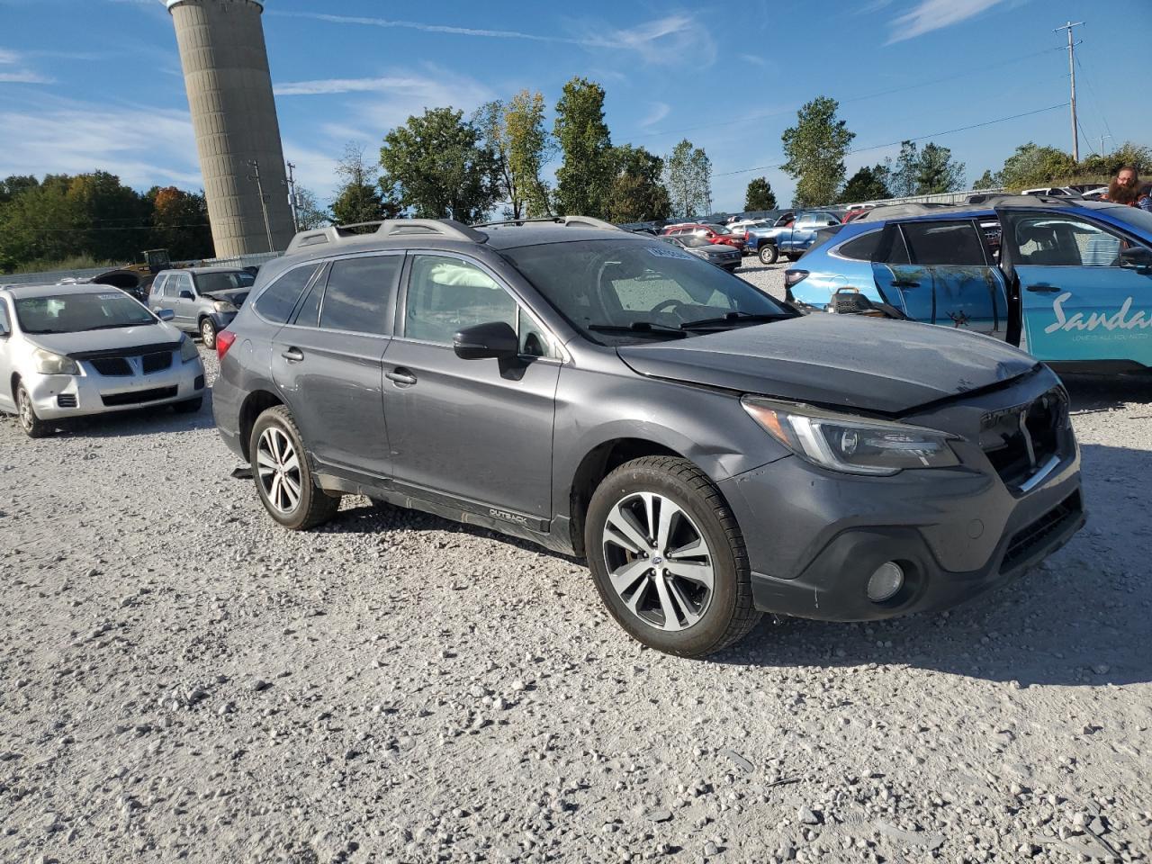 2019 Subaru Outback 2.5I Limited - Image 4