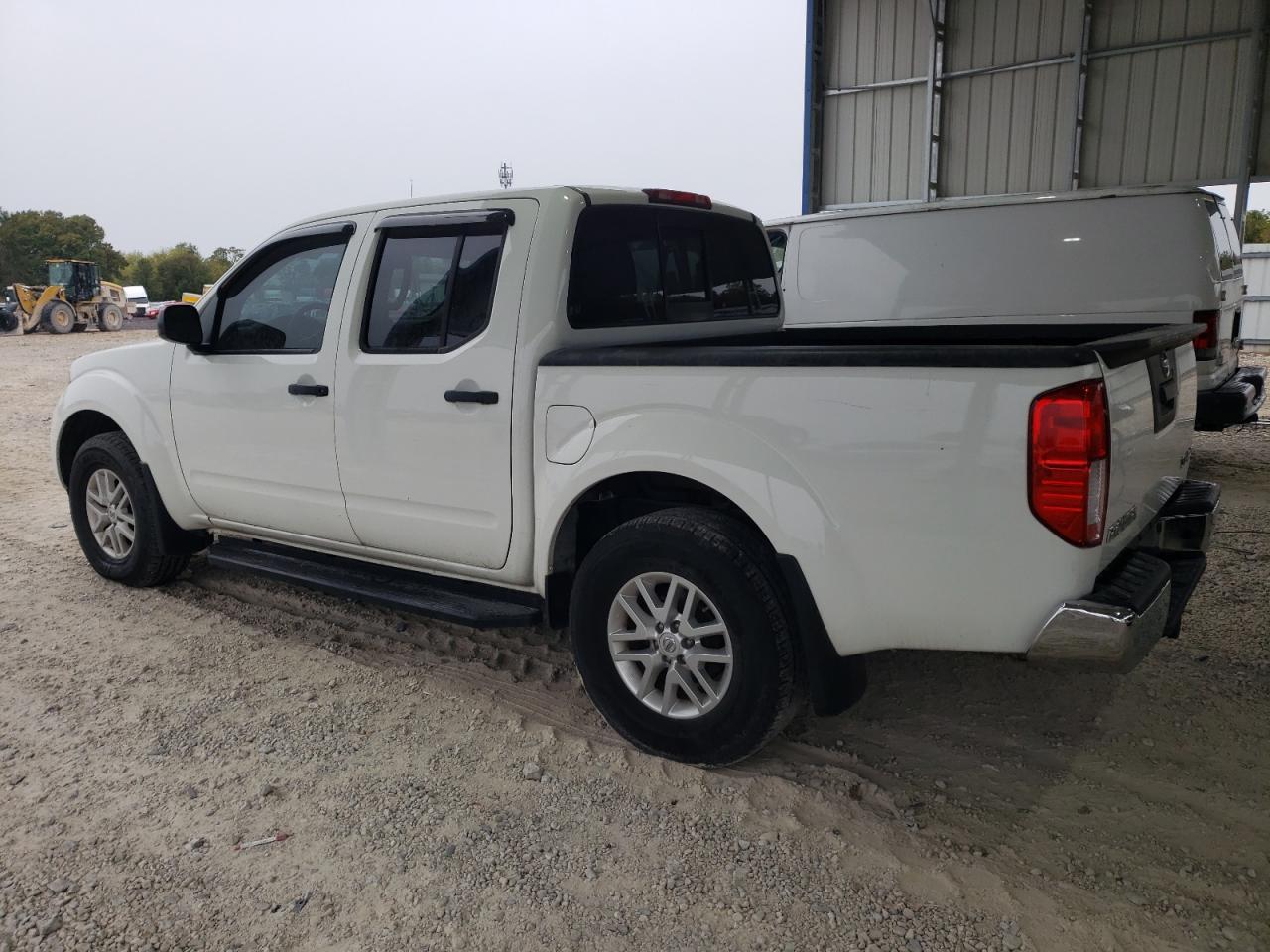 2019 Nissan Frontier S - Фото 2