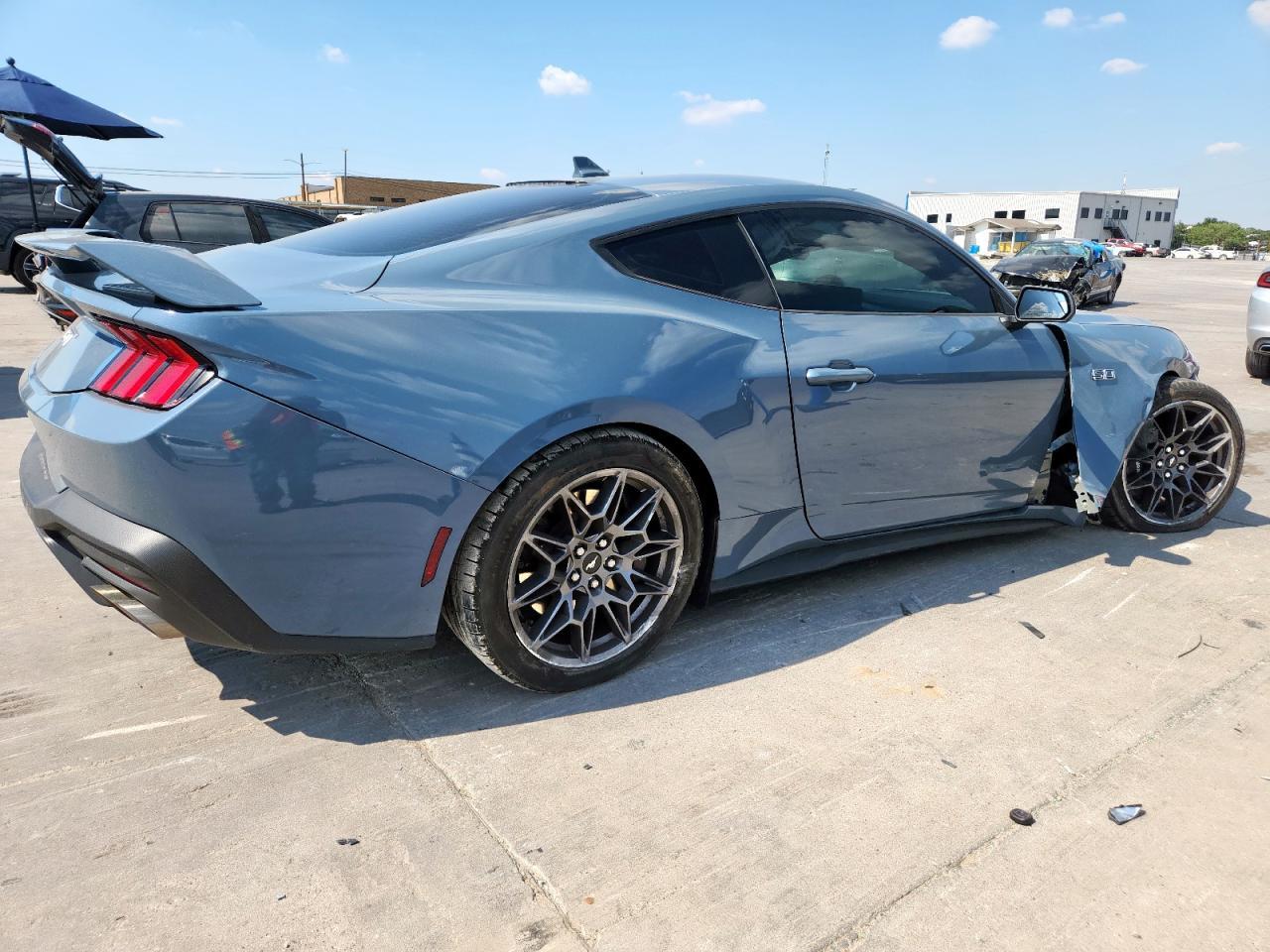 2025 Ford Mustang Gt - Фото 3