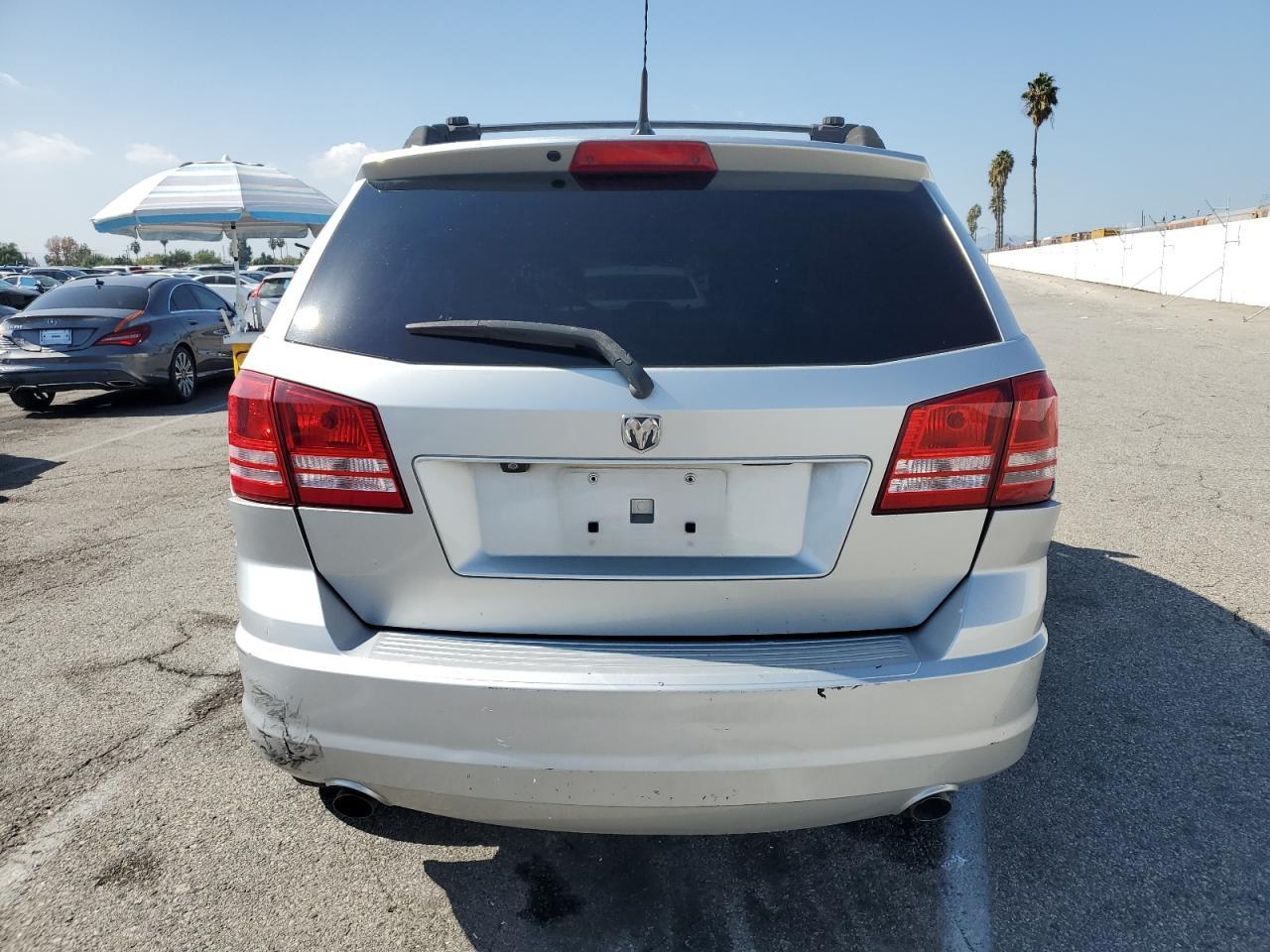 2010 Dodge Journey R/T - Фото 6