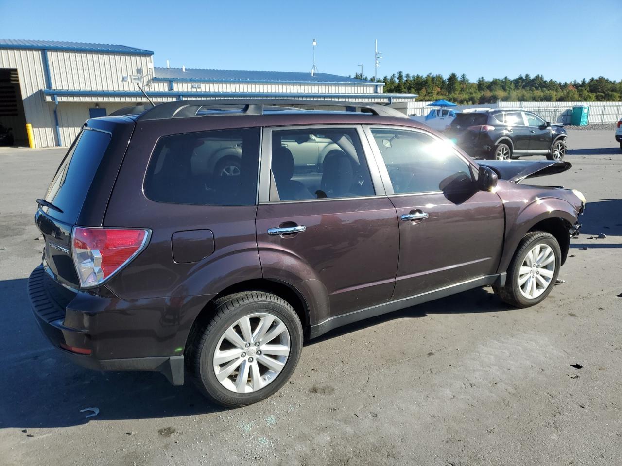 2013 Subaru Forester 2.5X Premium - Image 3