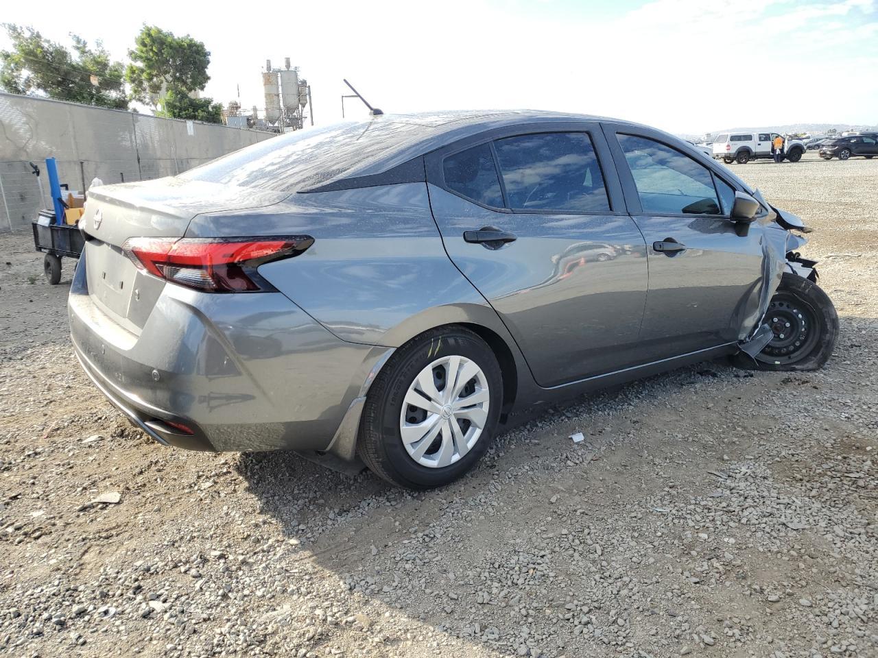 2025 Nissan Versa S - Фото 3