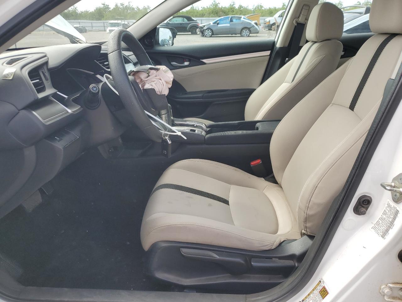 2017 Honda Civic Ex - Image 7