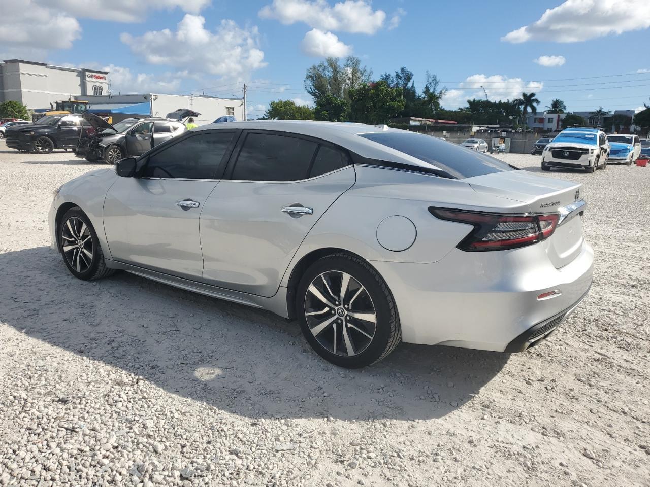2019 Nissan Maxima S - Фото 2