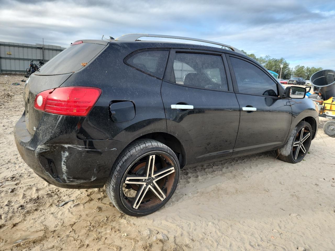 2010 Nissan Rogue S - Фото 3