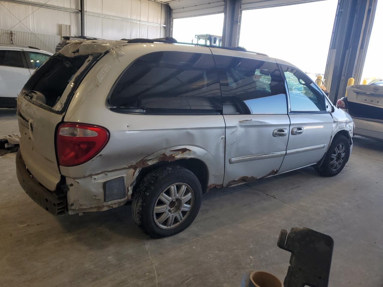 2007 Chrysler Town & Country Touring - Фото 3