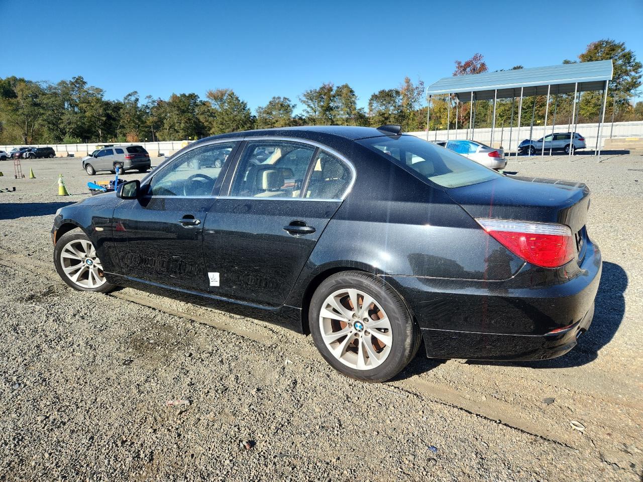 2010 BMW 535 I - Фото 2