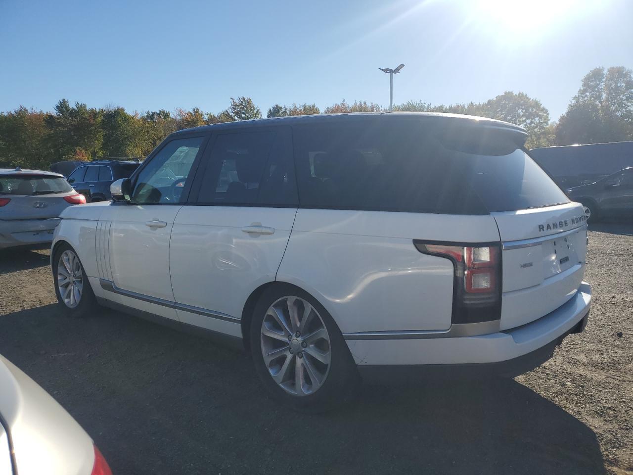 2014 Land Rover Range Rover Hse - Image 2