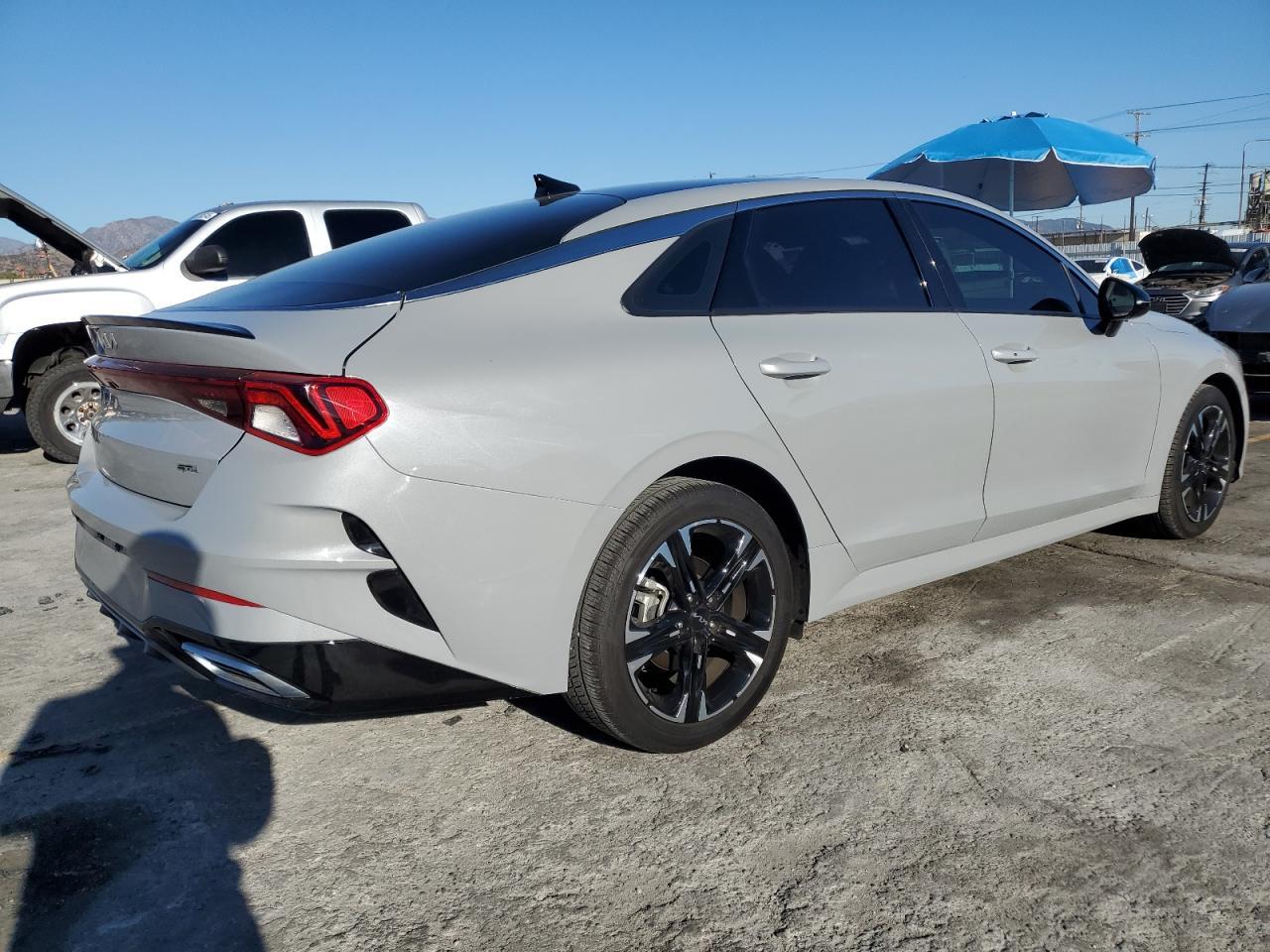2023 Kia K5 Gt Line - Фото 3