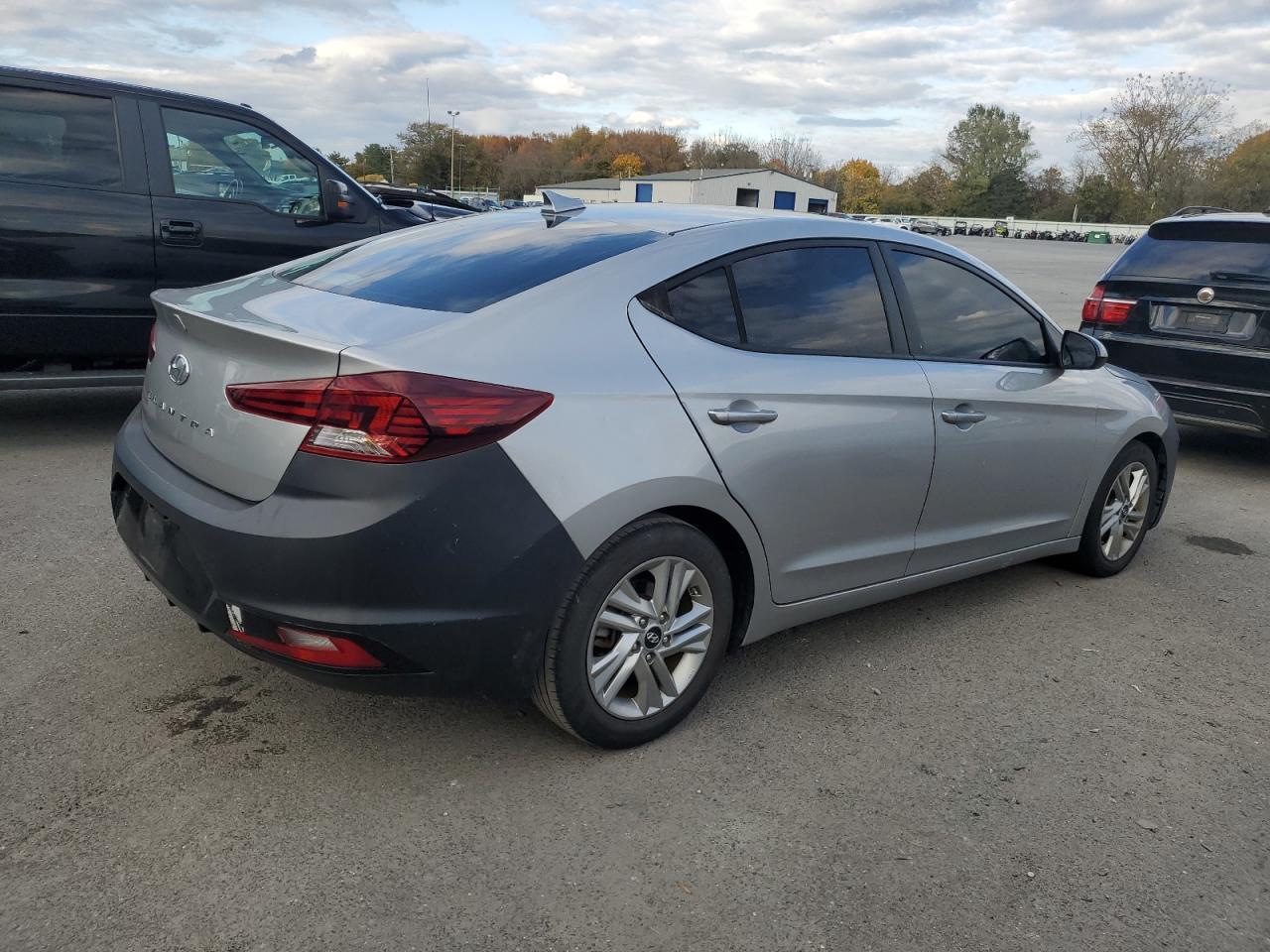 2020 Hyundai Elantra Sel - Image 3