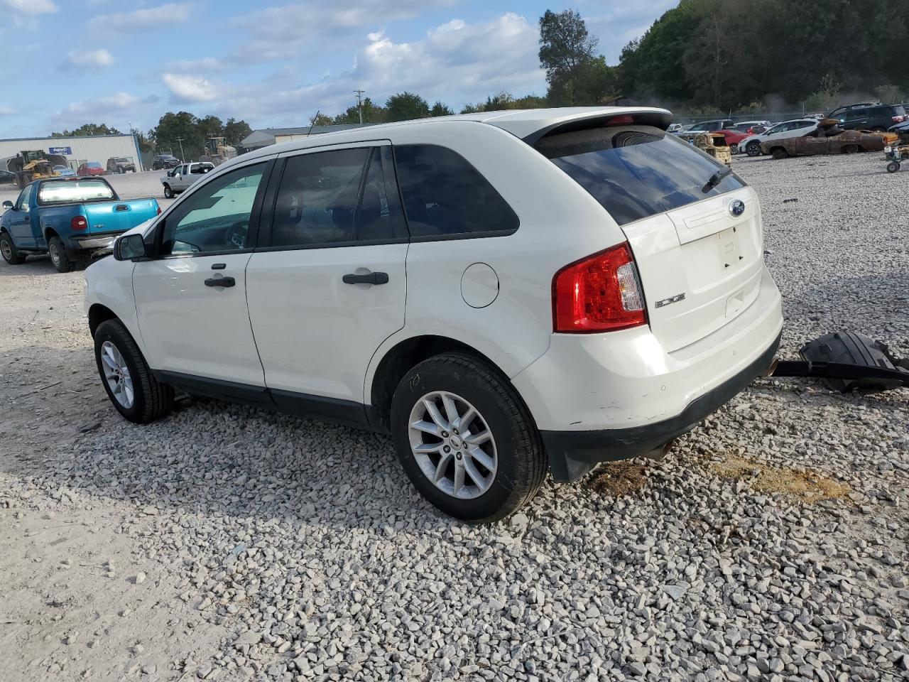 2013 Ford Edge Se - Image 2