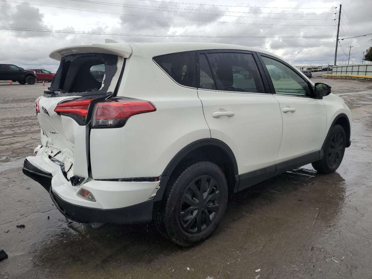 2018 Toyota Rav4 Le - Фото 3