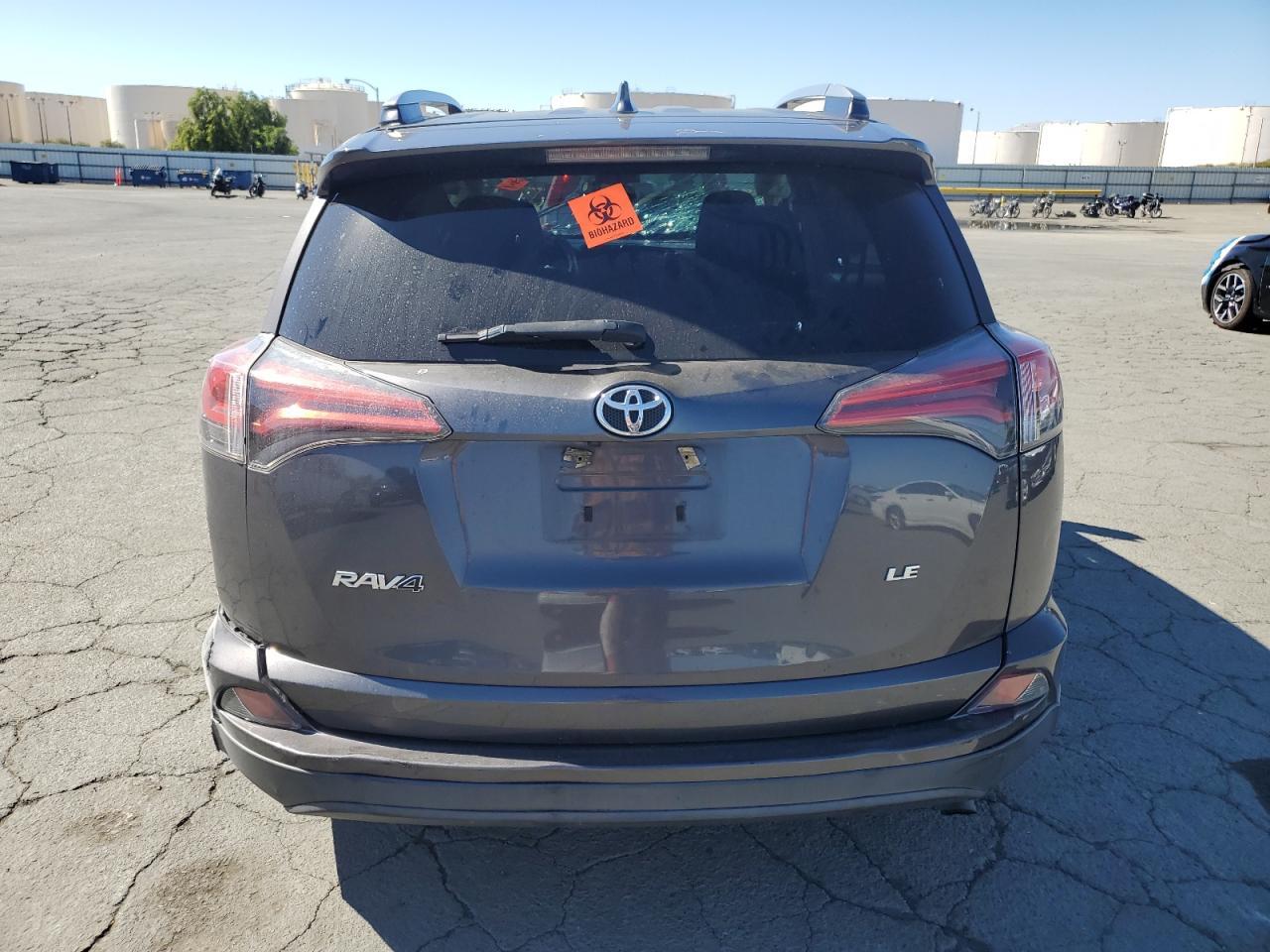 2017 Toyota Rav4 Le - Image 6