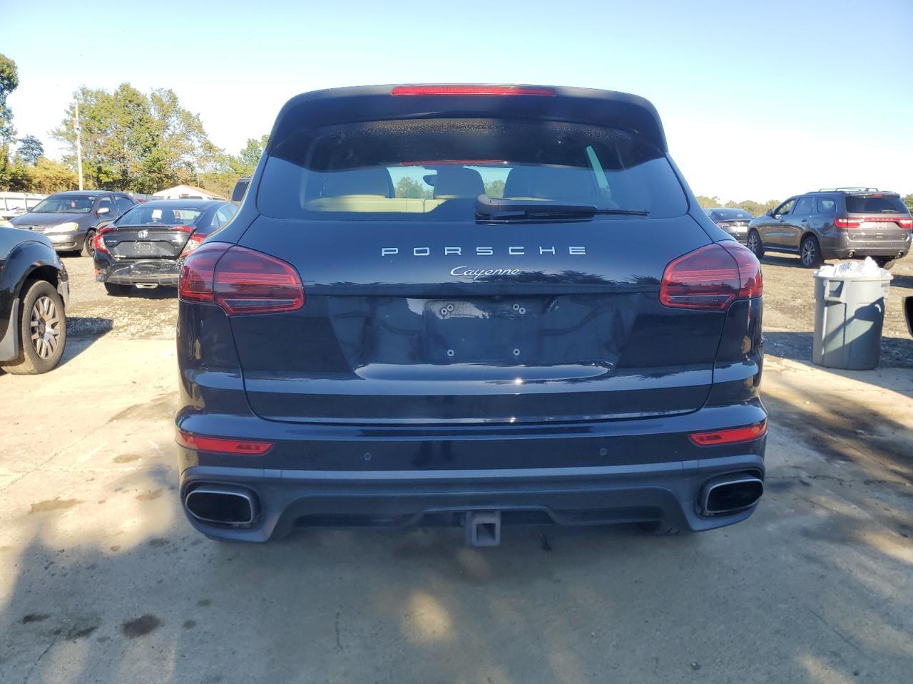 2017 Porsche Cayenne Platinum Edition - Фото 6