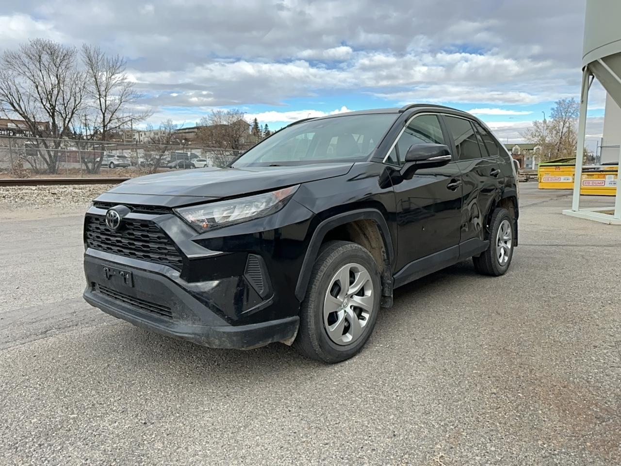 2021 Toyota Rav4 Le - Фото 2