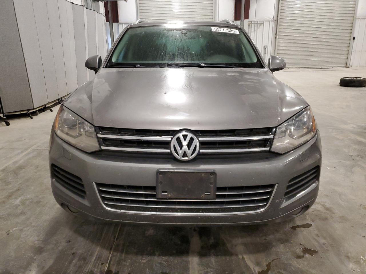2012 Volkswagen Touareg V6 - Фото 5