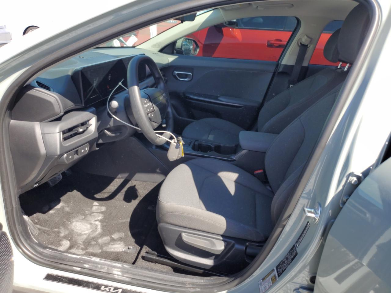 2025 Kia K4 Lx - Фото 7