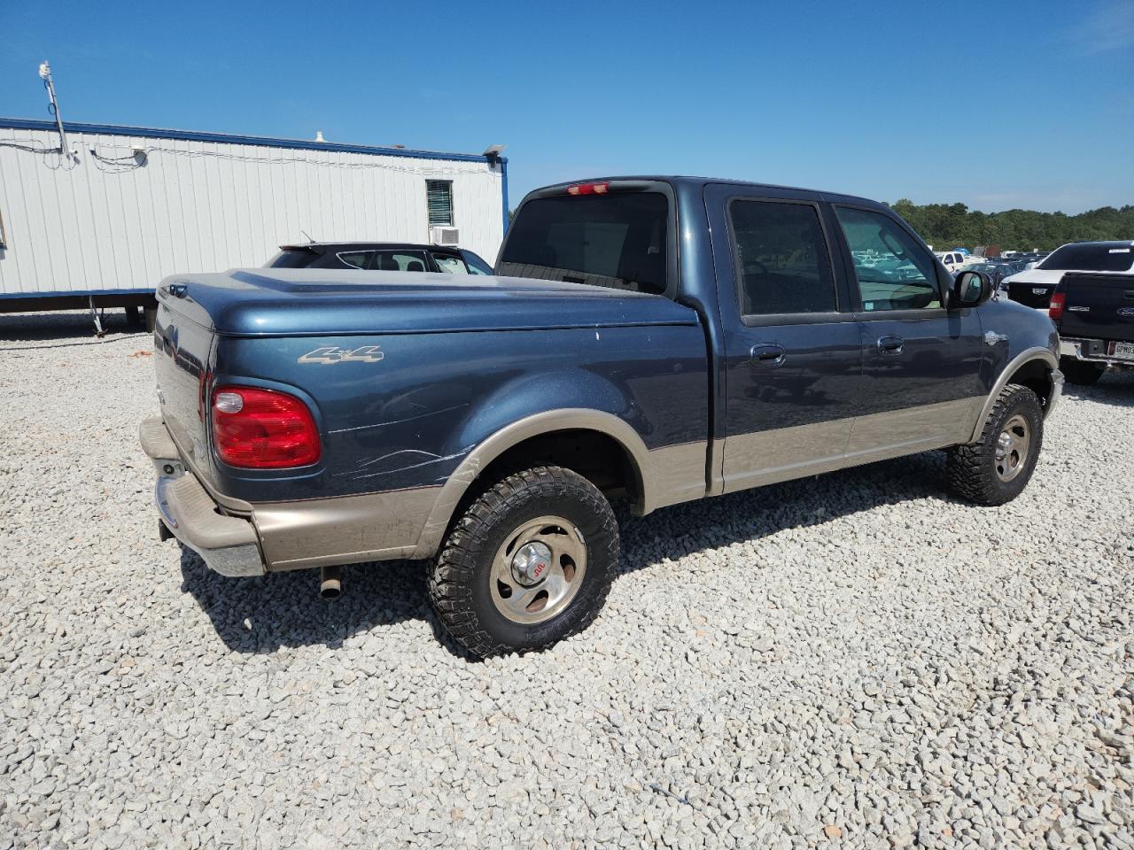 2003 Ford F150 Supercrew - Image 3