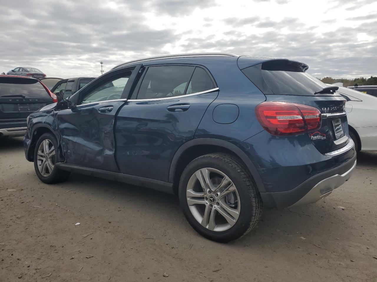 2020 Mercedes-Benz Gla 250 4Matic - Image 2