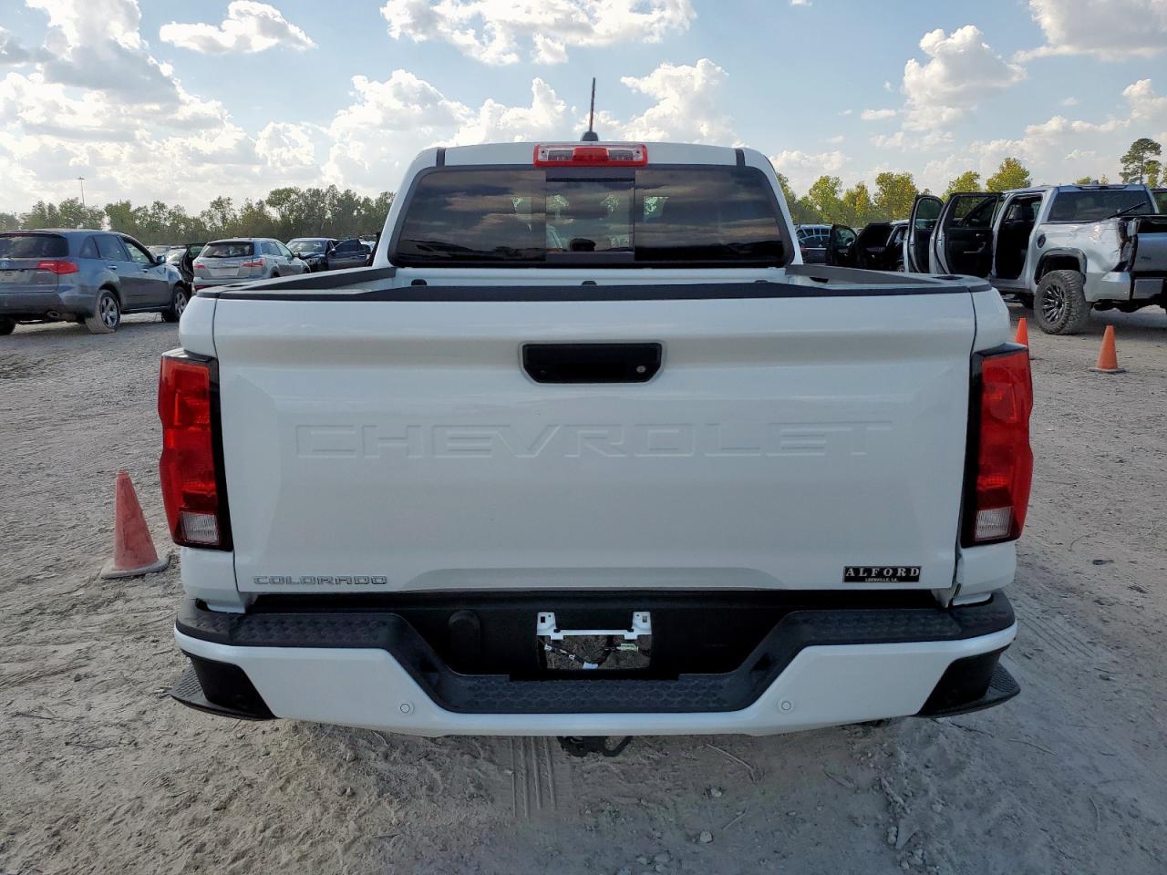2025 Chevrolet Colorado Lt - Image 6