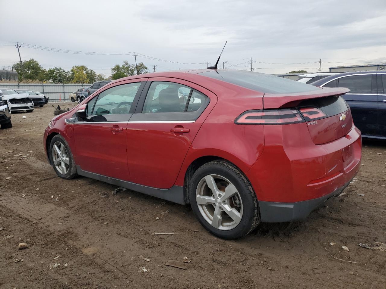2013 Chevrolet Volt - Фото 2