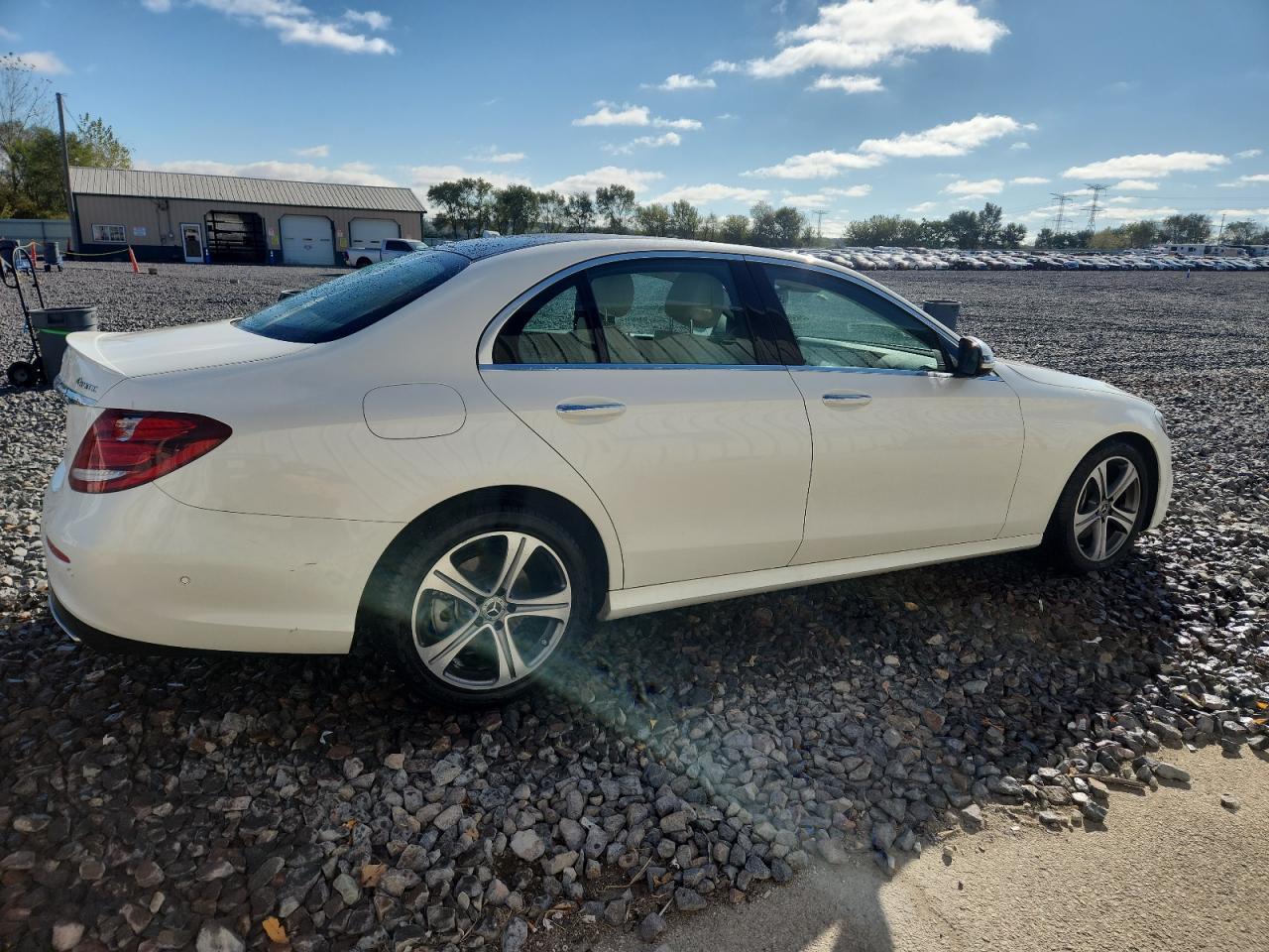 2018 Mercedes-Benz E 300 4Matic - Image 3