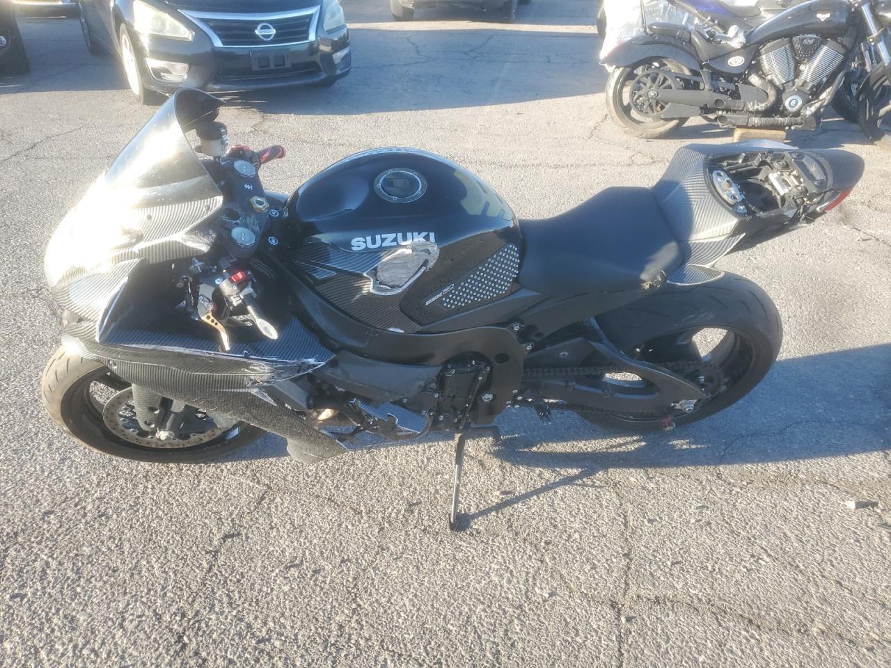 2024 Suzuki Gsx-R600 - Image 3