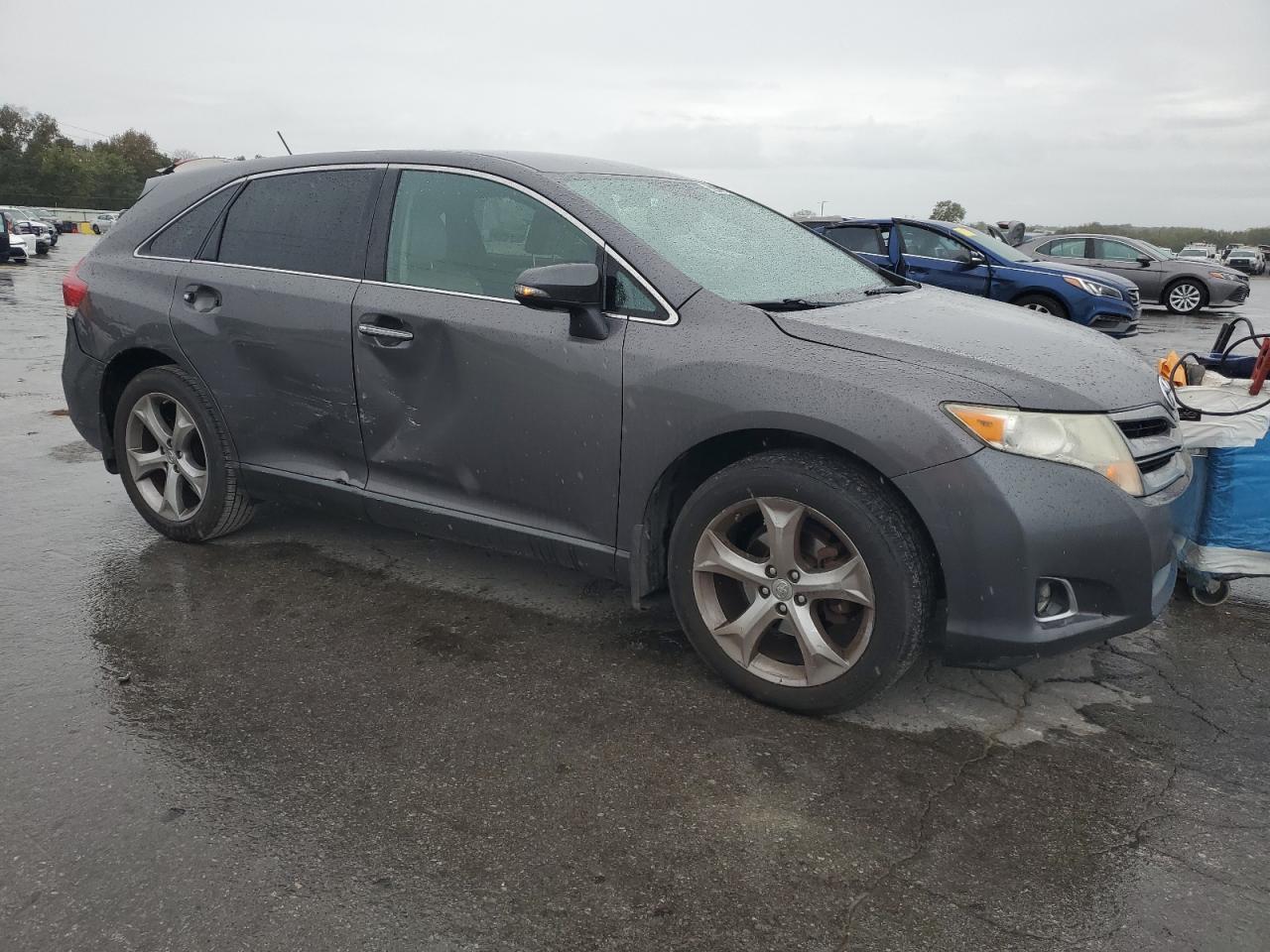 2014 Toyt Venza Le - Image 4