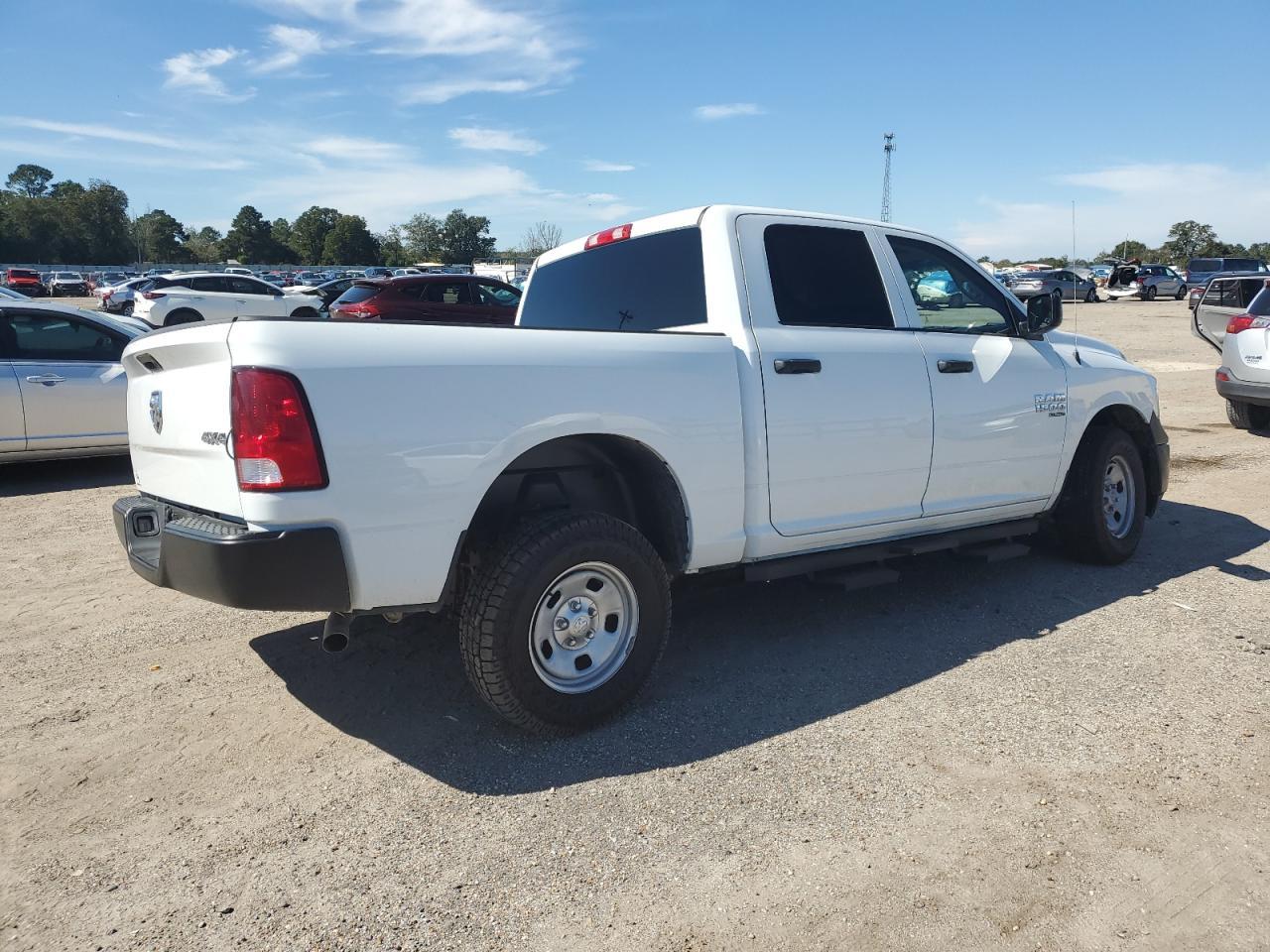 2022 Ram 1500 Classic Tradesman - Image 3