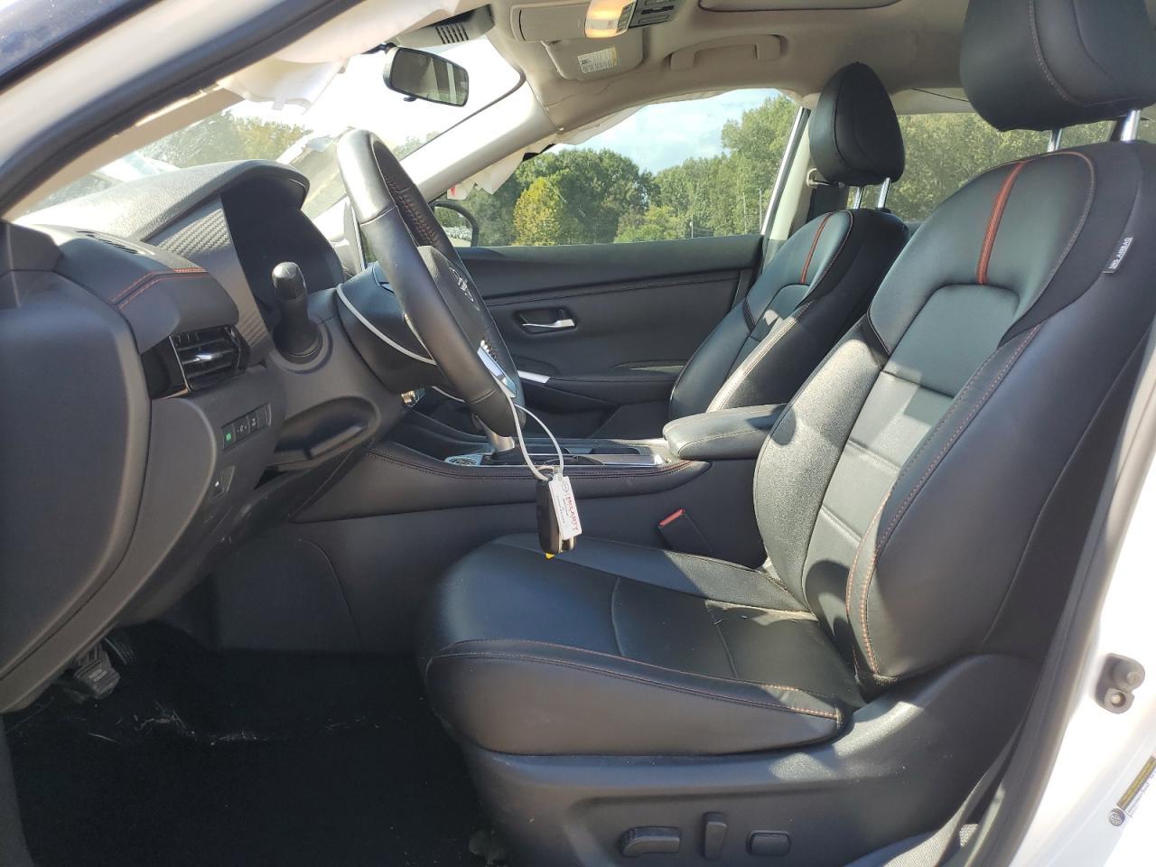 2025 Nissan Sentra Sr - Image 7