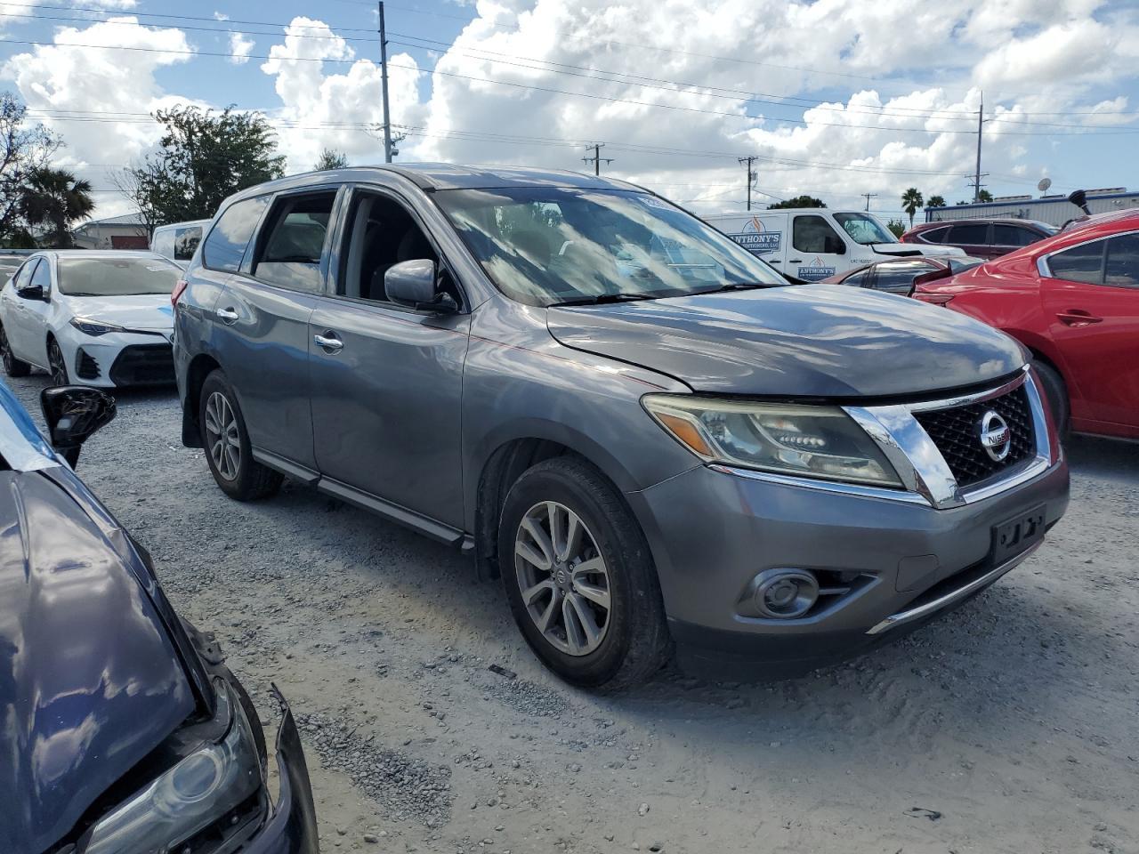 2015 Nissan Pathfinder S - Фото 4
