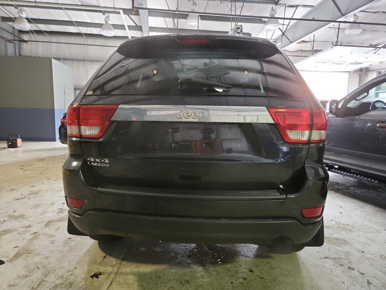 2013 Jeep Grand Cherokee Laredo - Фото 6