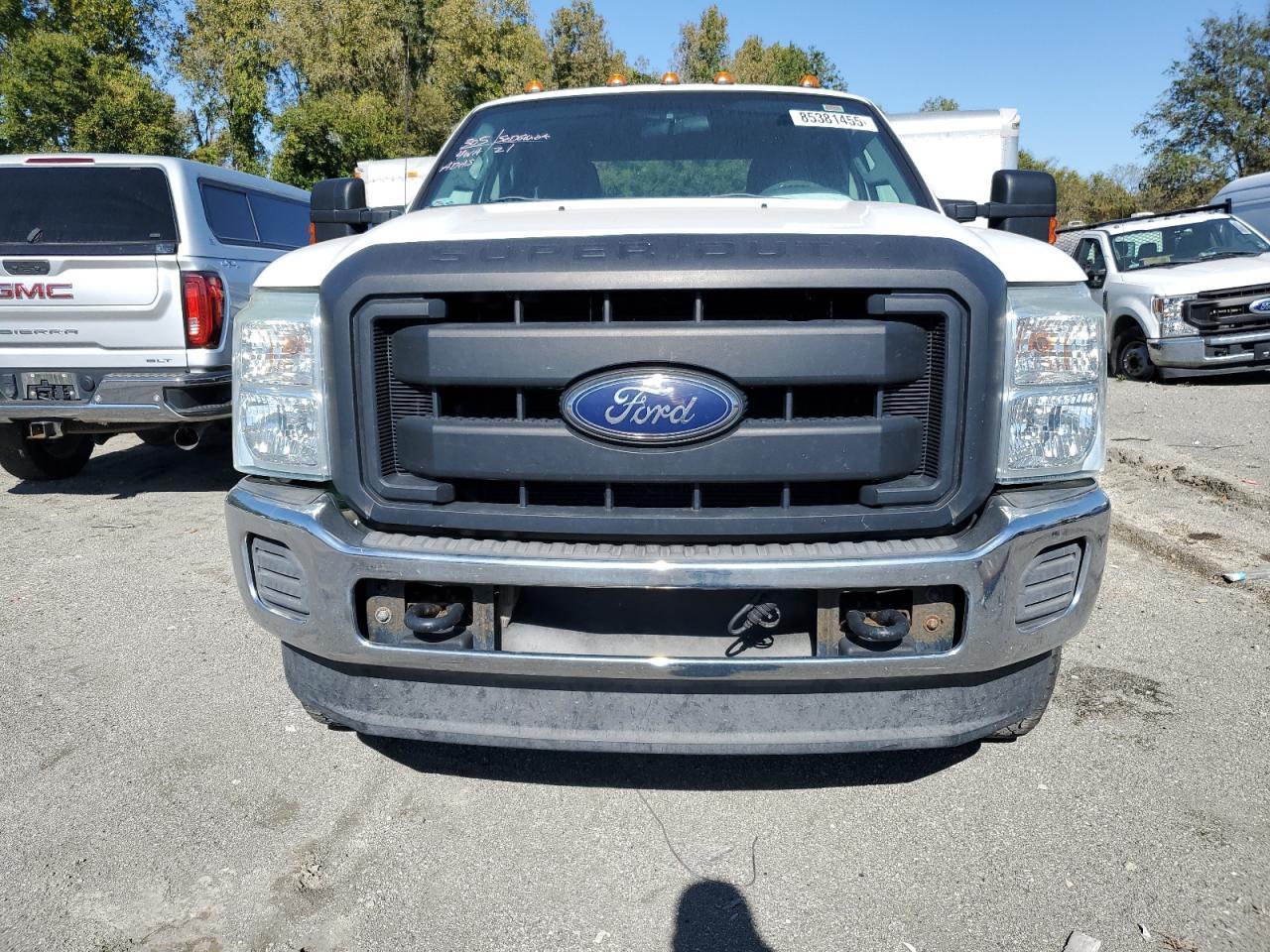 2016 Ford F350 Super Duty - Image 5