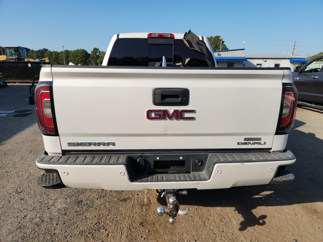 2018 GMC Sierra K1500 Denali - Image 6
