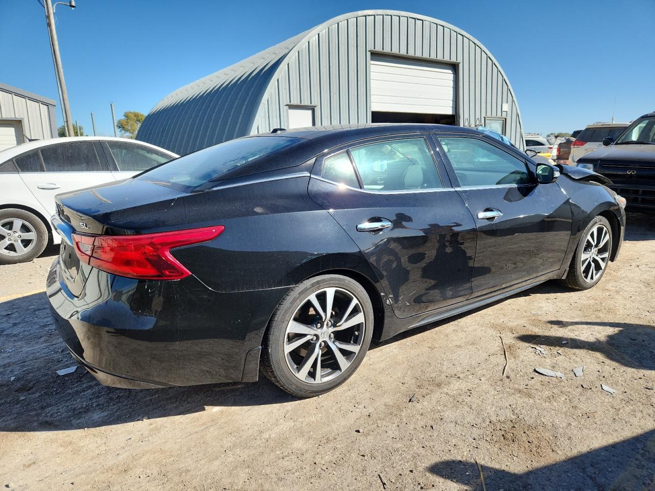 2017 Nissan Maxima 3.5S - Фото 3