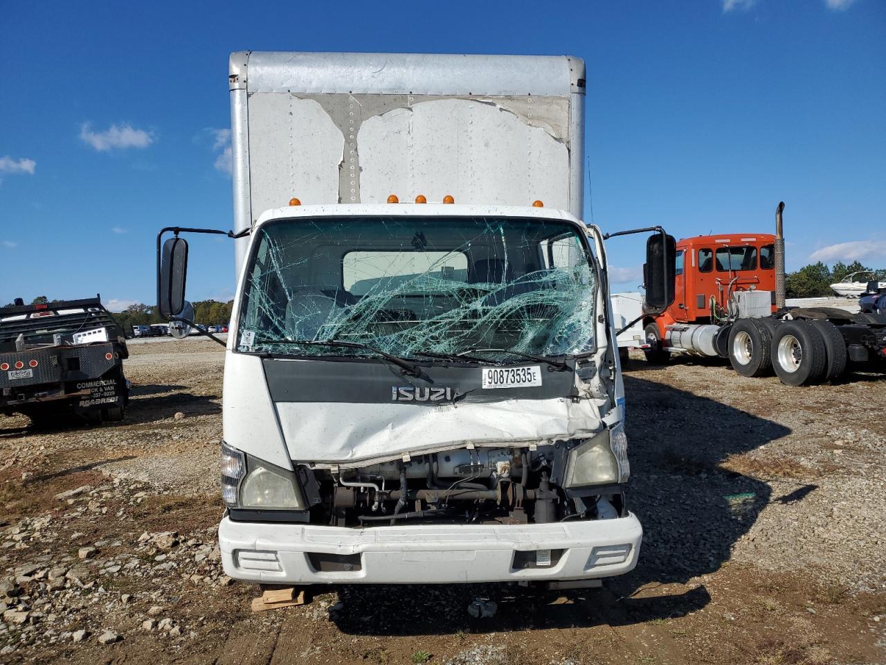 2006 Isuzu Npr Box Truck - Фото 5
