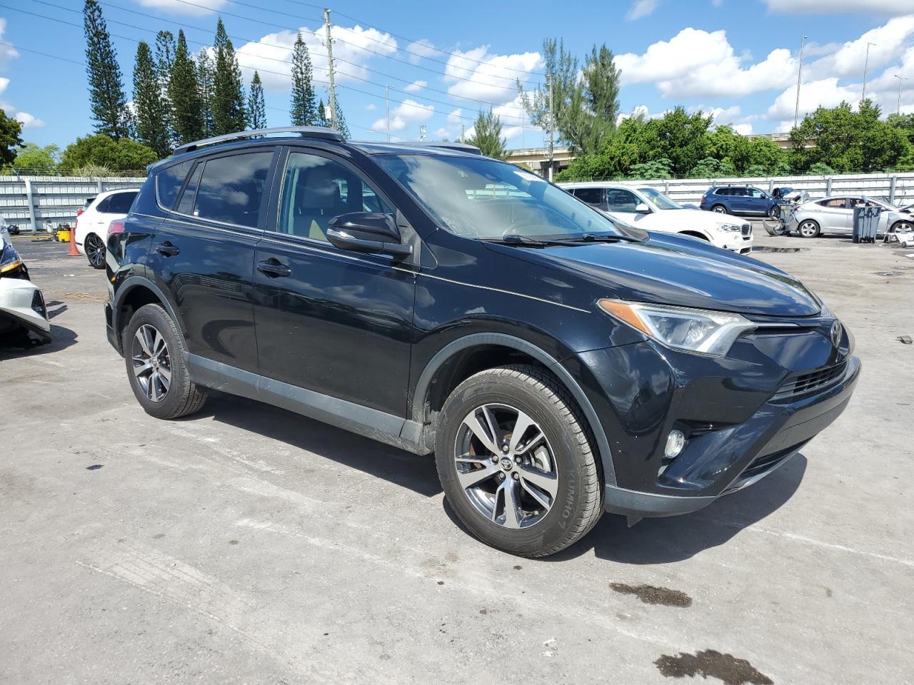2018 Toyota Rav4 Adventure - Image 4
