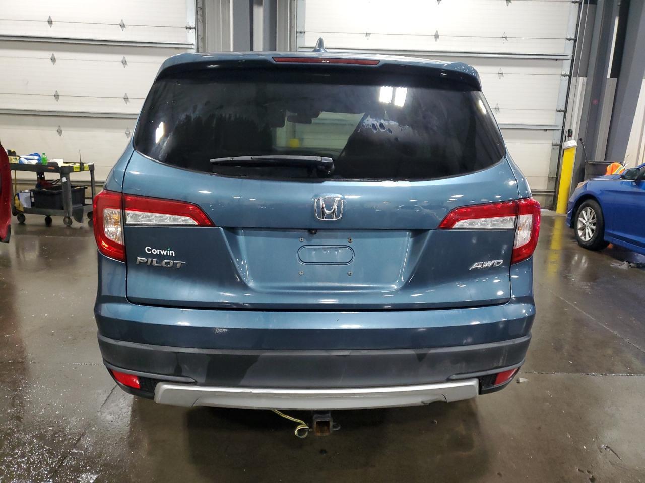 2020 Honda Pilot Ex - Image 6