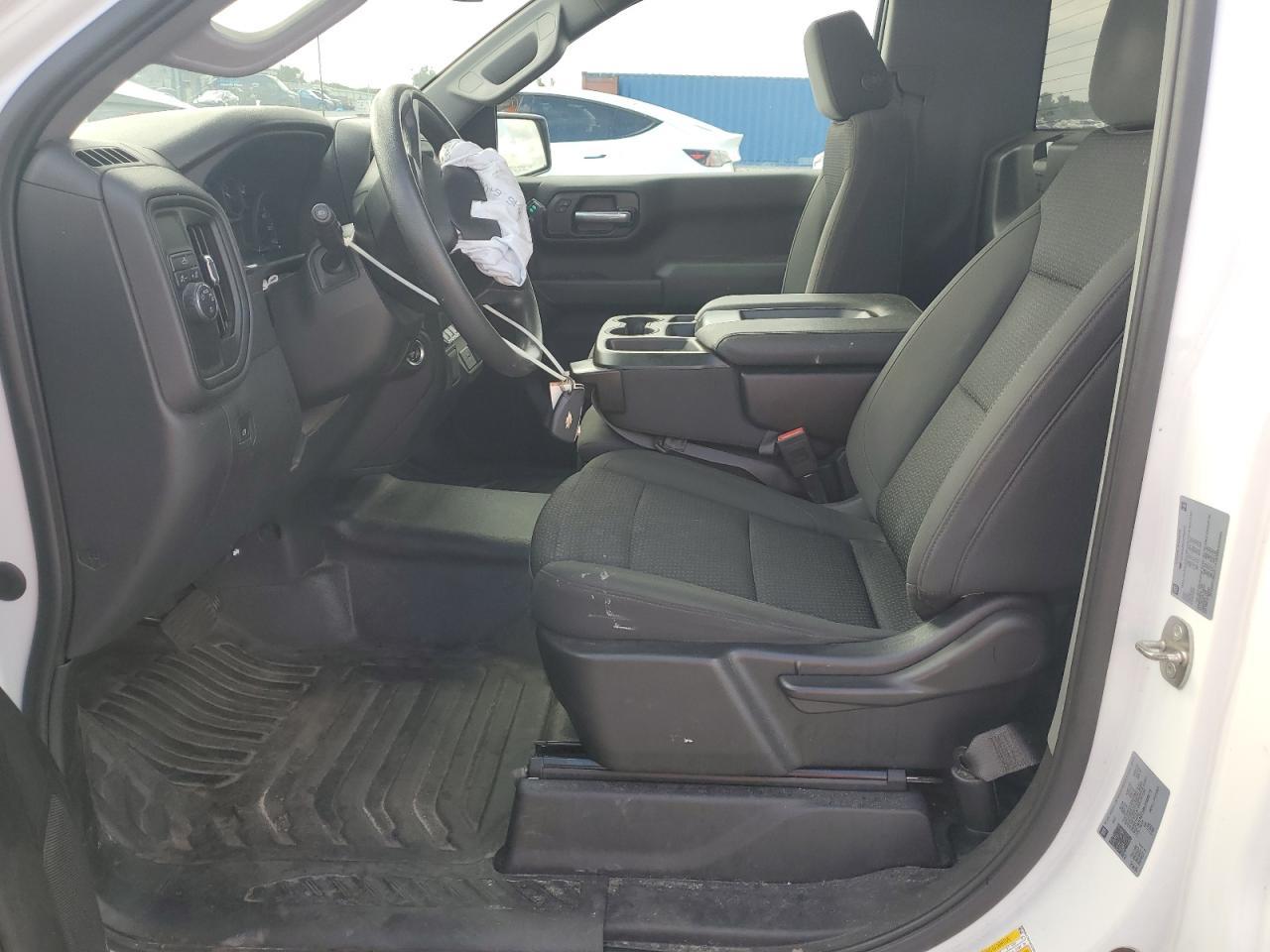 2022 Chevrolet Silverado C1500 - Фото 7