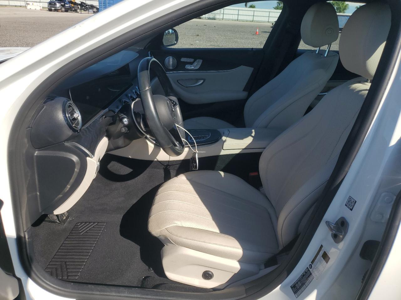 2021 Mercedes-Benz E 350 - Фото 7