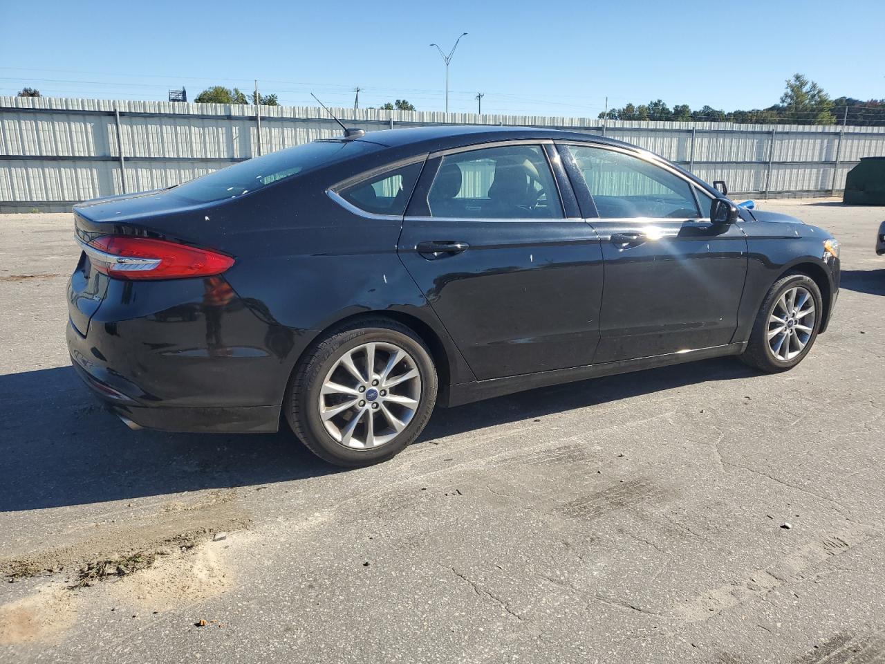 2017 Ford Fusion Se - Фото 3