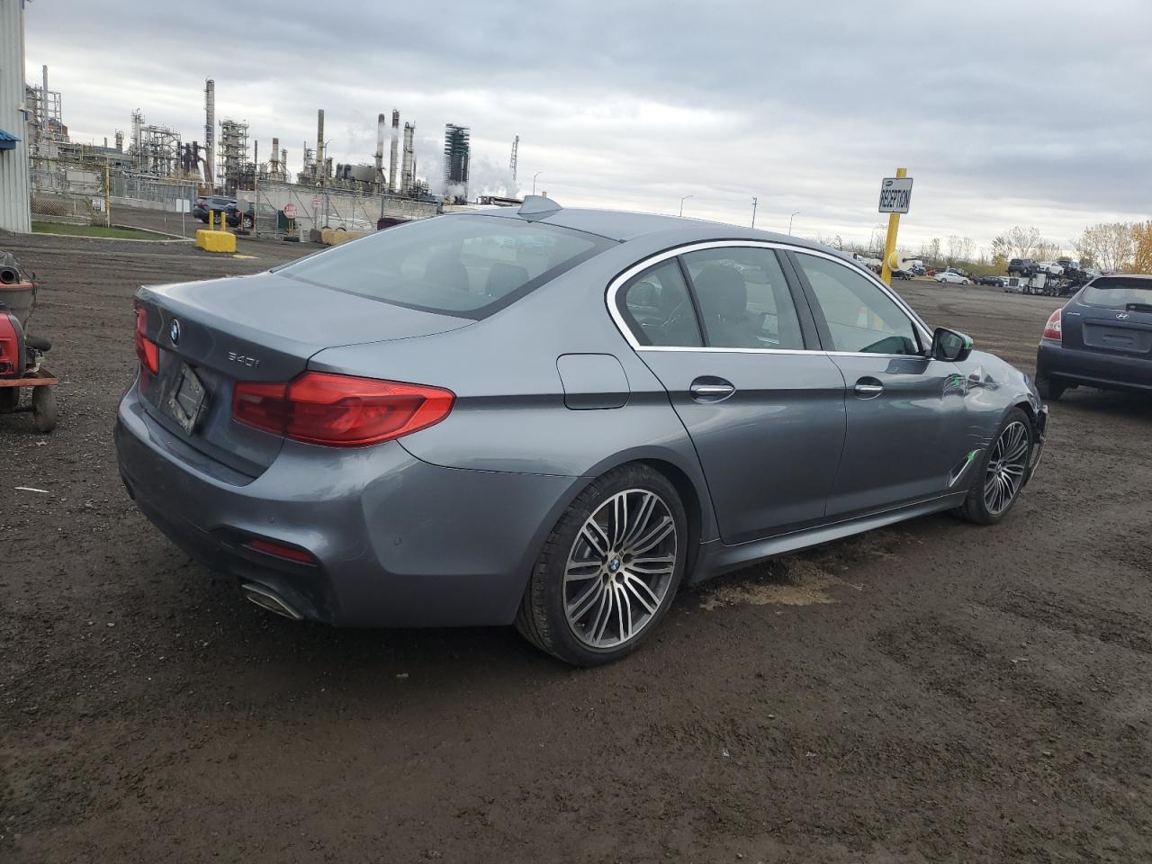 2017 BMW 540 Xi - Фото 3